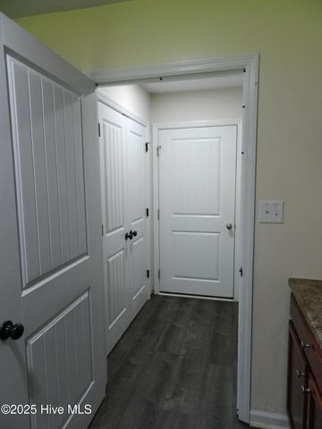 305 Roosevelt Road, Jacksonville, NC 28540