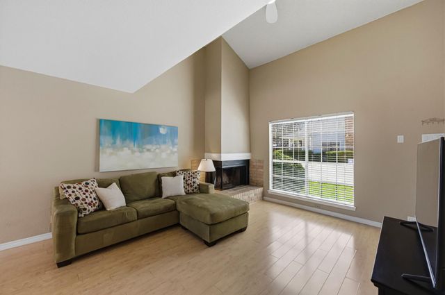 5604 Woodrow Ave 15, Austin, TX 78756