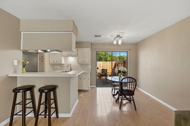 5604 Woodrow Ave 15, Austin, TX 78756