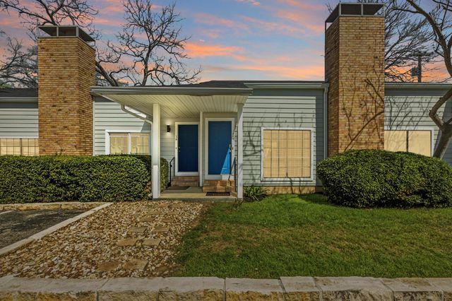 5604 Woodrow Ave 15, Austin, TX 78756