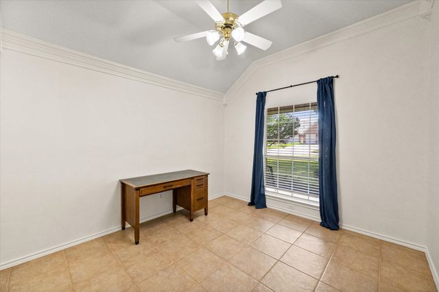 8 Losana Court, Mansfield, TX 76063