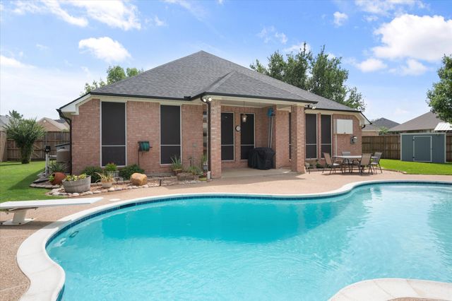 8 Losana Court, Mansfield, TX 76063