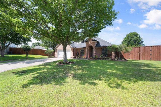 8 Losana Court, Mansfield, TX 76063