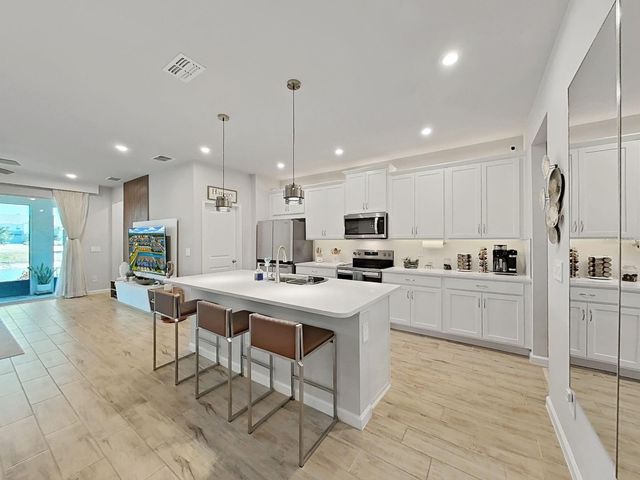 4104 SNAIL CORK PLACE, Lutz, FL 33559