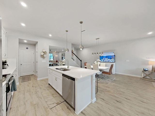 4104 SNAIL CORK PLACE, Lutz, FL 33559