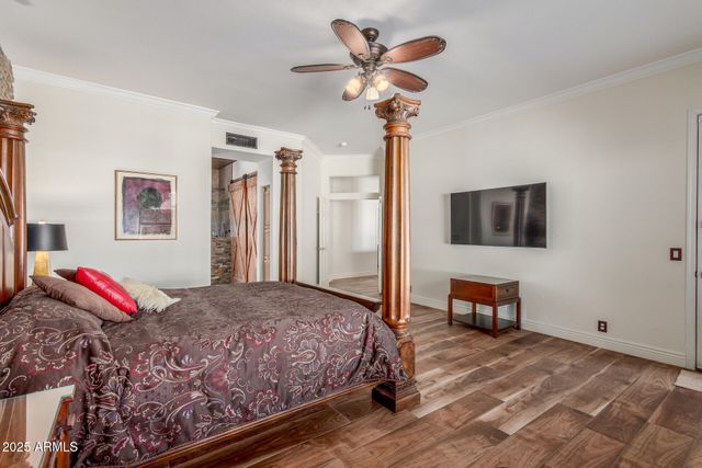 5452 W WEST WIND Drive, Glendale, AZ 85310