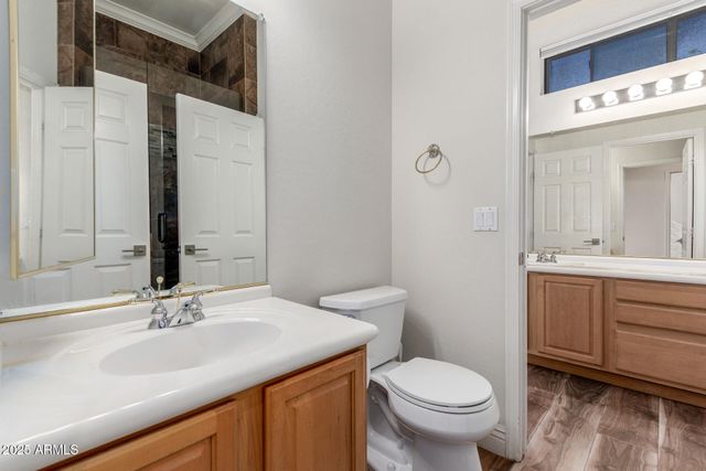 5452 W WEST WIND Drive, Glendale, AZ 85310