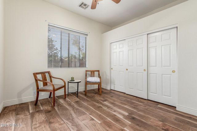 5452 W WEST WIND Drive, Glendale, AZ 85310