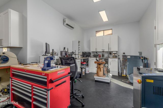 5452 W WEST WIND Drive, Glendale, AZ 85310