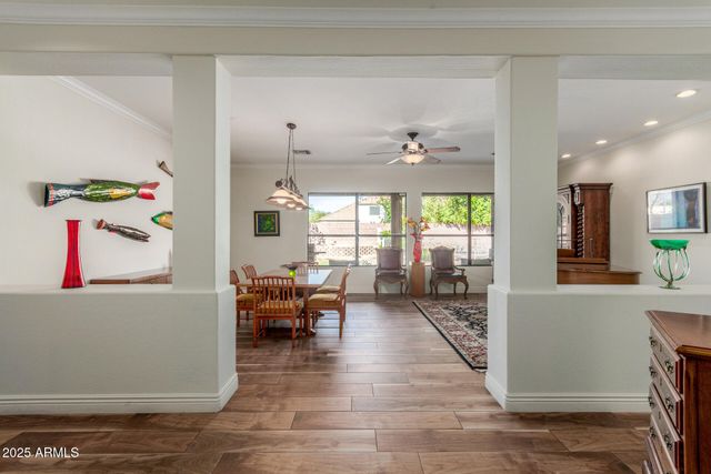 5452 W WEST WIND Drive, Glendale, AZ 85310