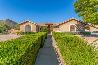5452 W WEST WIND Drive, Glendale, AZ 85310