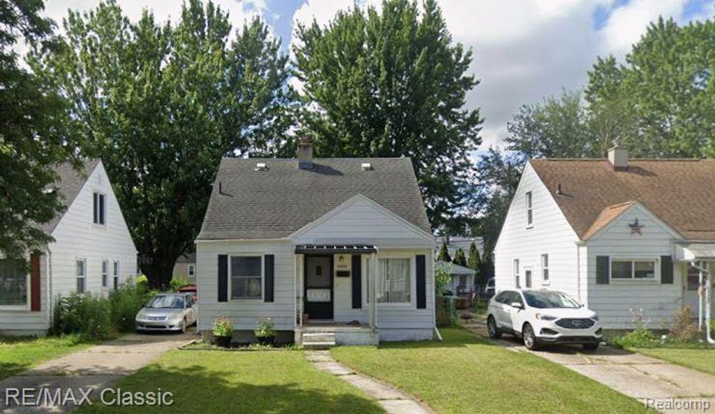 28675 Barton Street, Garden City, MI 48135