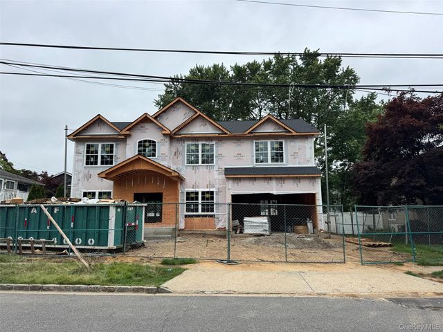 63 Church Street, Syosset, NY 11791