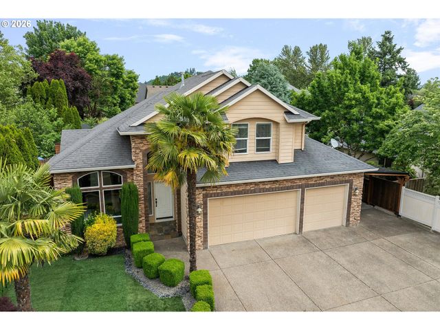 13048 Se ALMOND Ln, Clackamas, OR 97015
