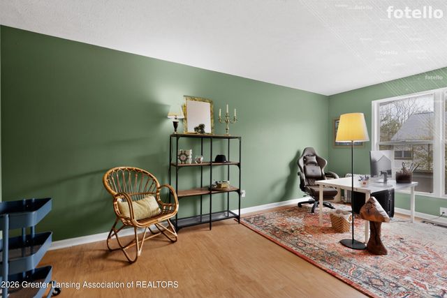 4002 Norfolk Court 21, Lansing, MI 48910