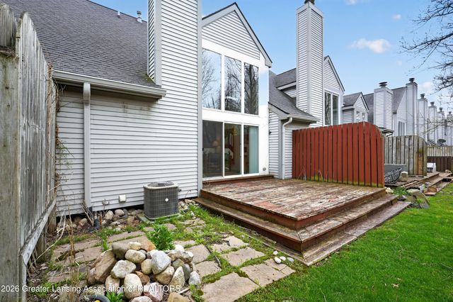 4002 Norfolk Court 21, Lansing, MI 48910