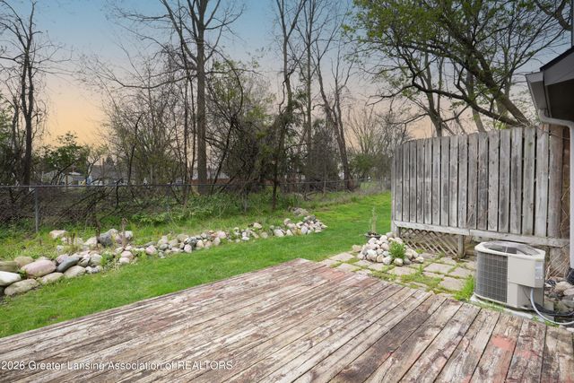 4002 Norfolk Court 21, Lansing, MI 48910