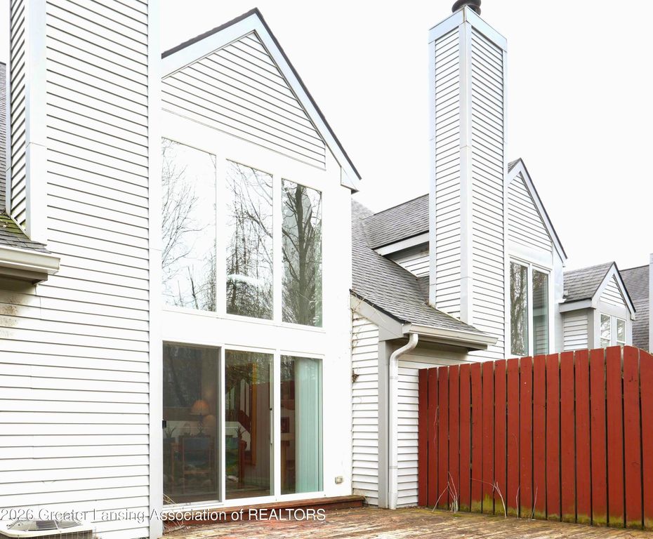 4002 Norfolk Court 21, Lansing, MI 48910