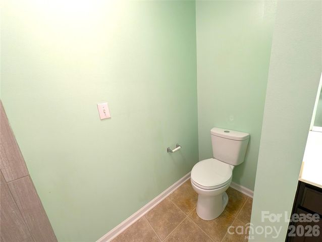 4283 Glenlea Commons Drive, Charlotte, NC 28216