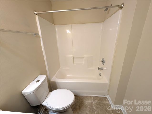 4283 Glenlea Commons Drive, Charlotte, NC 28216