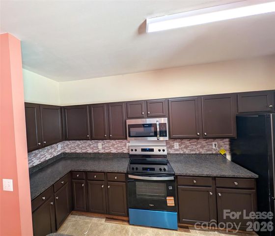 4283 Glenlea Commons Drive, Charlotte, NC 28216