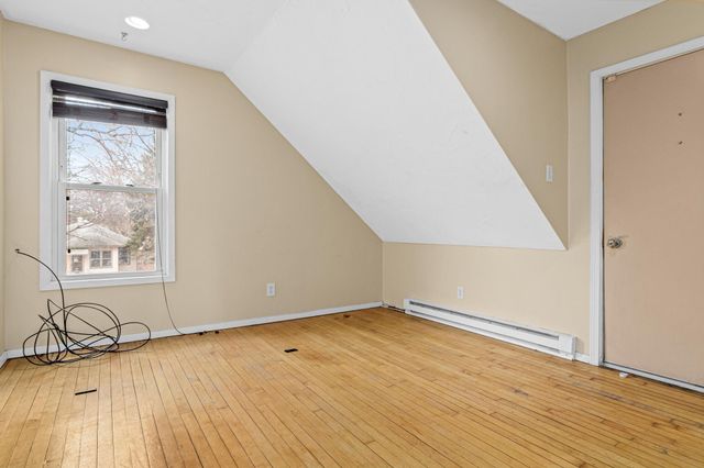 850 22nd Avenue SE, Minneapolis, MN 55414