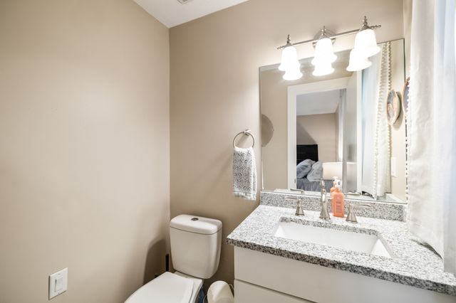 2802 Park Avenue, Des Moines, IA 50321