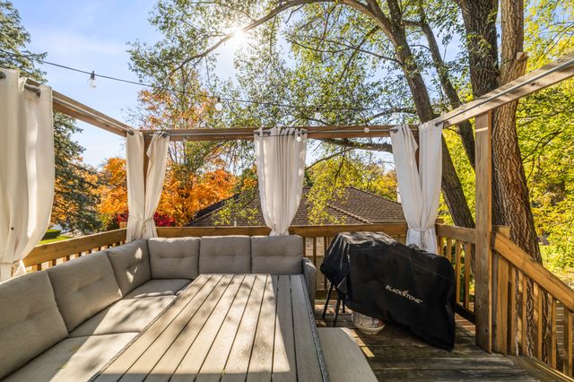 2802 Park Avenue, Des Moines, IA 50321