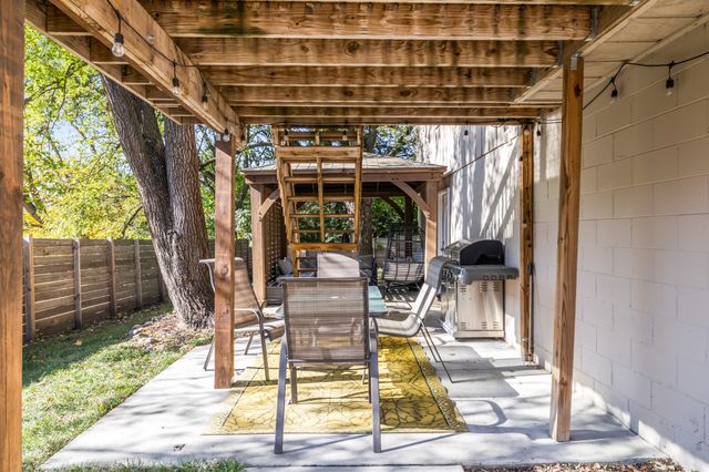 2802 Park Avenue, Des Moines, IA 50321