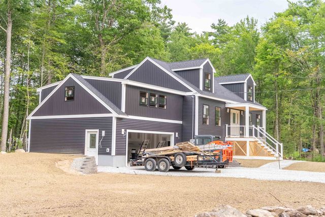 73 Spruce Road, Middleton, NH 03887