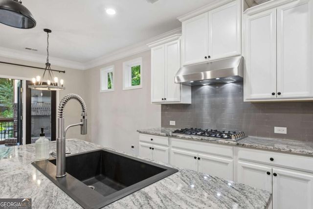 605 Greenbow Lane, Holly Springs, GA 30115