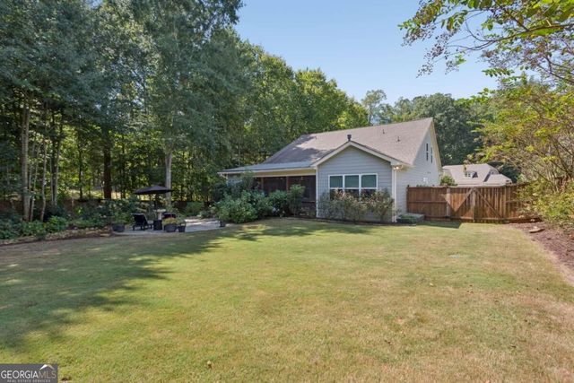 605 Greenbow Lane, Holly Springs, GA 30115