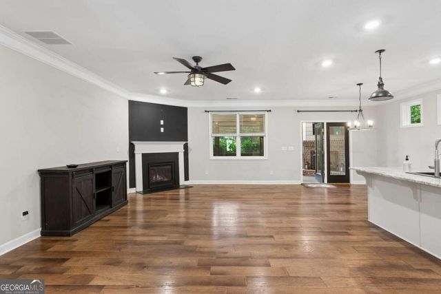 605 Greenbow Lane, Holly Springs, GA 30115