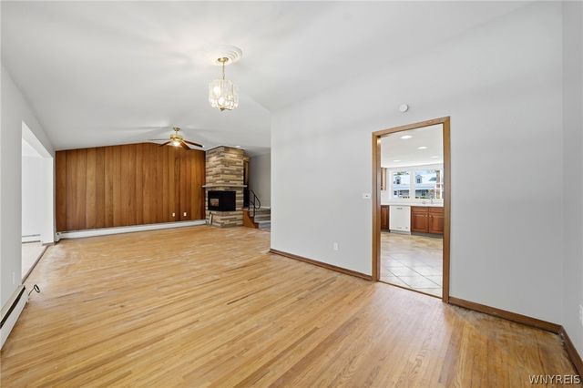 358 Brookwood Drive, Hamburg, NY 14075