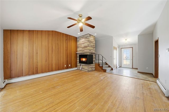 358 Brookwood Drive, Hamburg, NY 14075