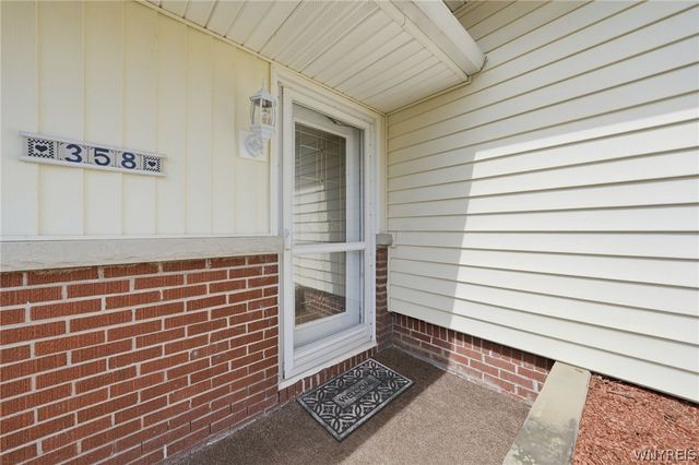 358 Brookwood Drive, Hamburg, NY 14075