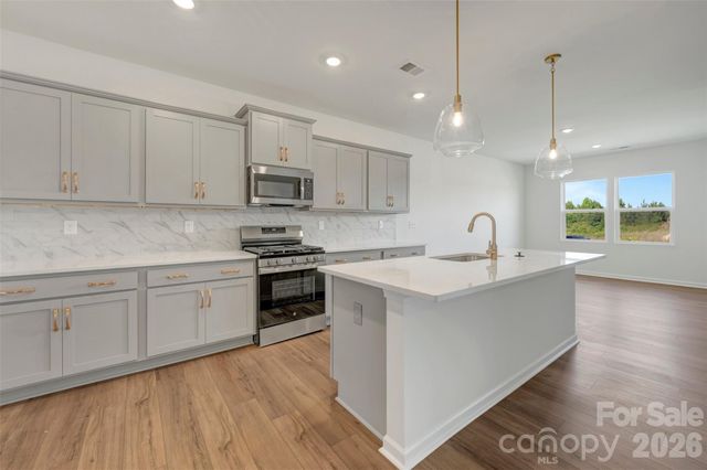 2173 Clifton Road, Sherrills Ford, NC 28673