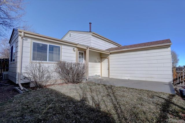 162 Tilbury Avenue, Castle Rock, CO 80104
