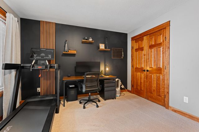 652 Shardlow Place NE, Byron, MN 55920