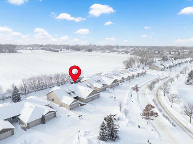 652 Shardlow Place NE, Byron, MN 55920