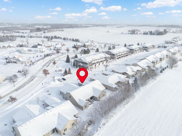 652 Shardlow Place NE, Byron, MN 55920