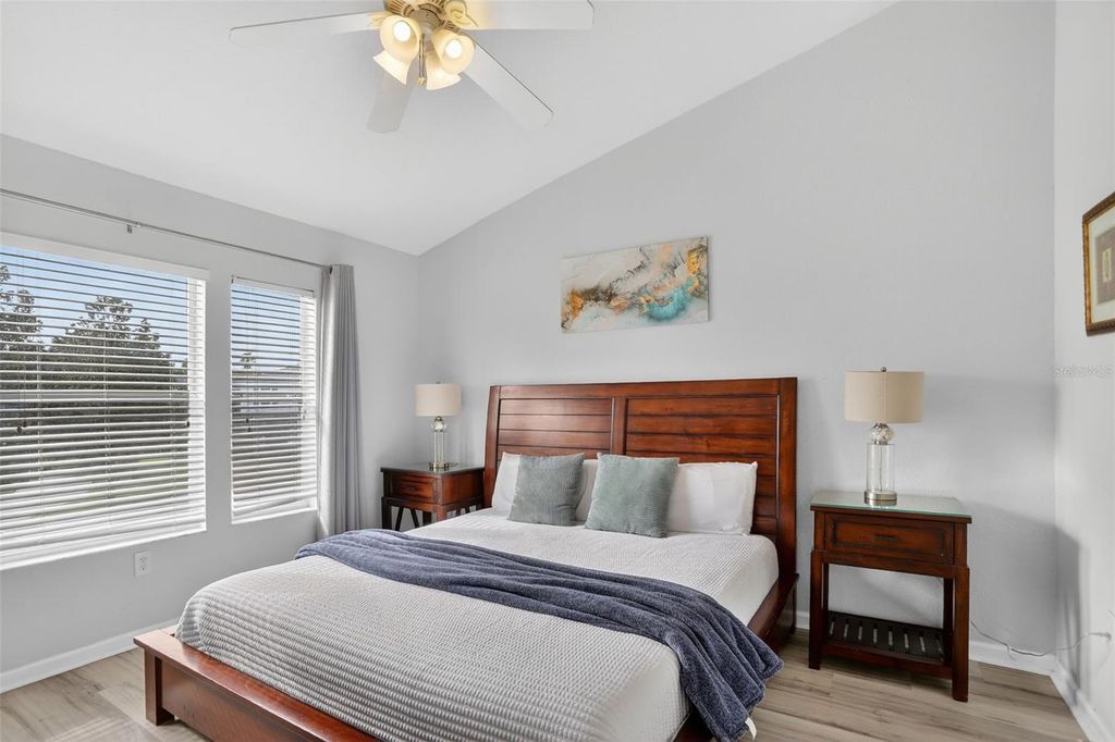 Image 15 of property listing at 2554 MANESHAW LANE, Kissimmee, FL 34747