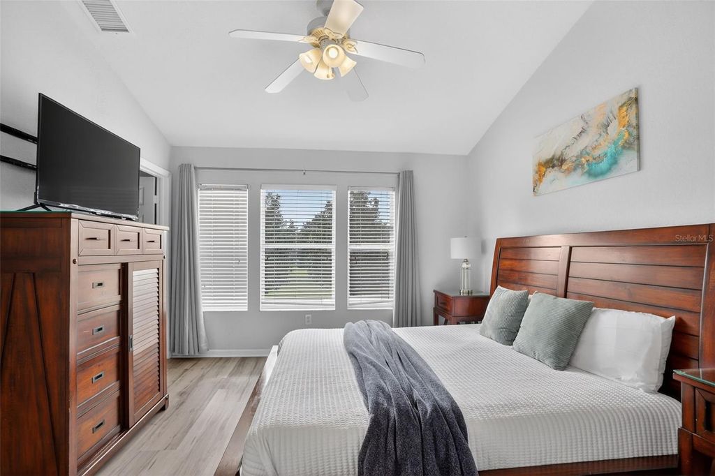 Image 17 of property listing at 2554 MANESHAW LANE, Kissimmee, FL 34747