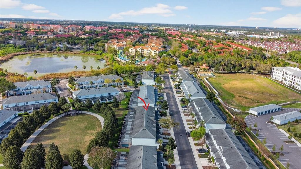 Image 42 of property listing at 2554 MANESHAW LANE, Kissimmee, FL 34747