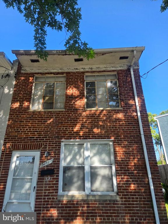 4122 SOUTHERN AVE SE, Washington, DC 20020