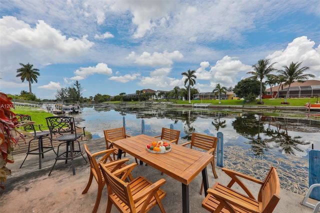 503 SE 17th Street 503, Cape Coral, FL 33990