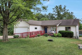 177 Lakeview Heights Drive, Howard, OH 43028