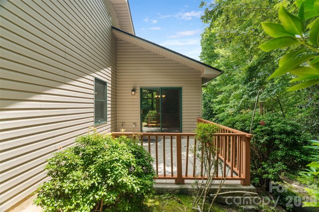 51 Duya Court, Brevard, NC 28712
