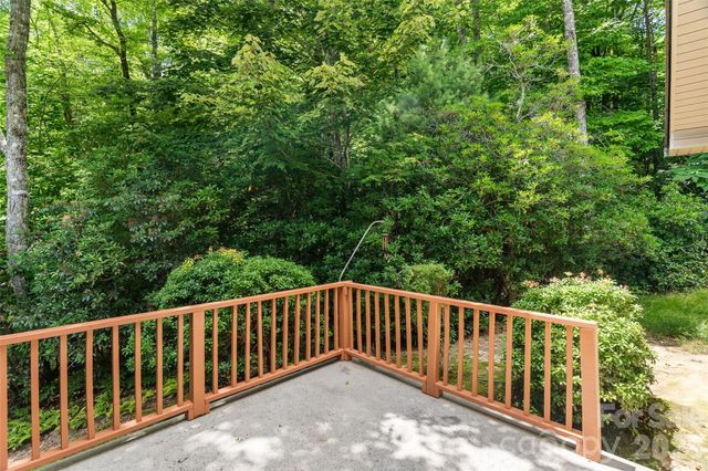51 Duya Court, Brevard, NC 28712