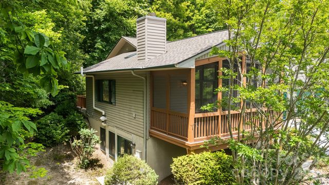 51 Duya Court, Brevard, NC 28712